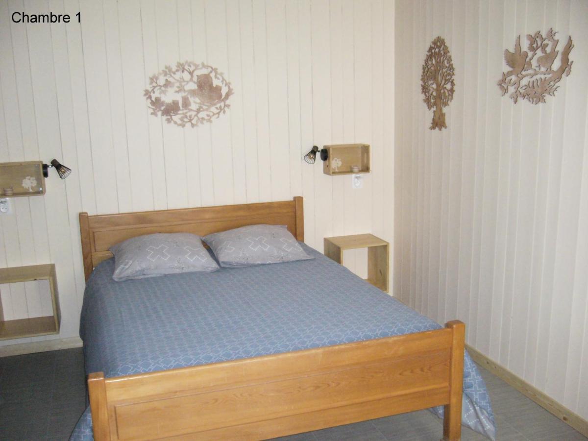 Hotel Auberge Du Grand Git La Chaux Neuve Bagian luar foto