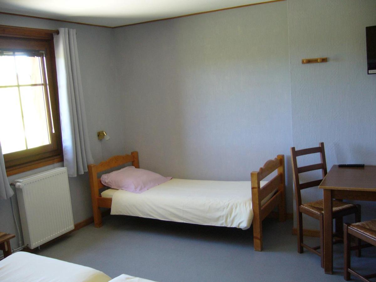 Hotel Auberge Du Grand Git La Chaux Neuve Bagian luar foto