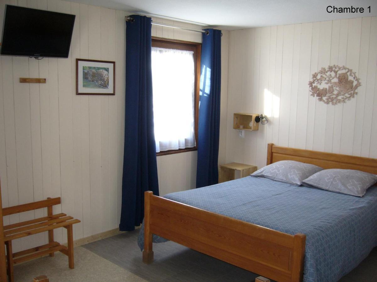 Hotel Auberge Du Grand Git La Chaux Neuve Bagian luar foto