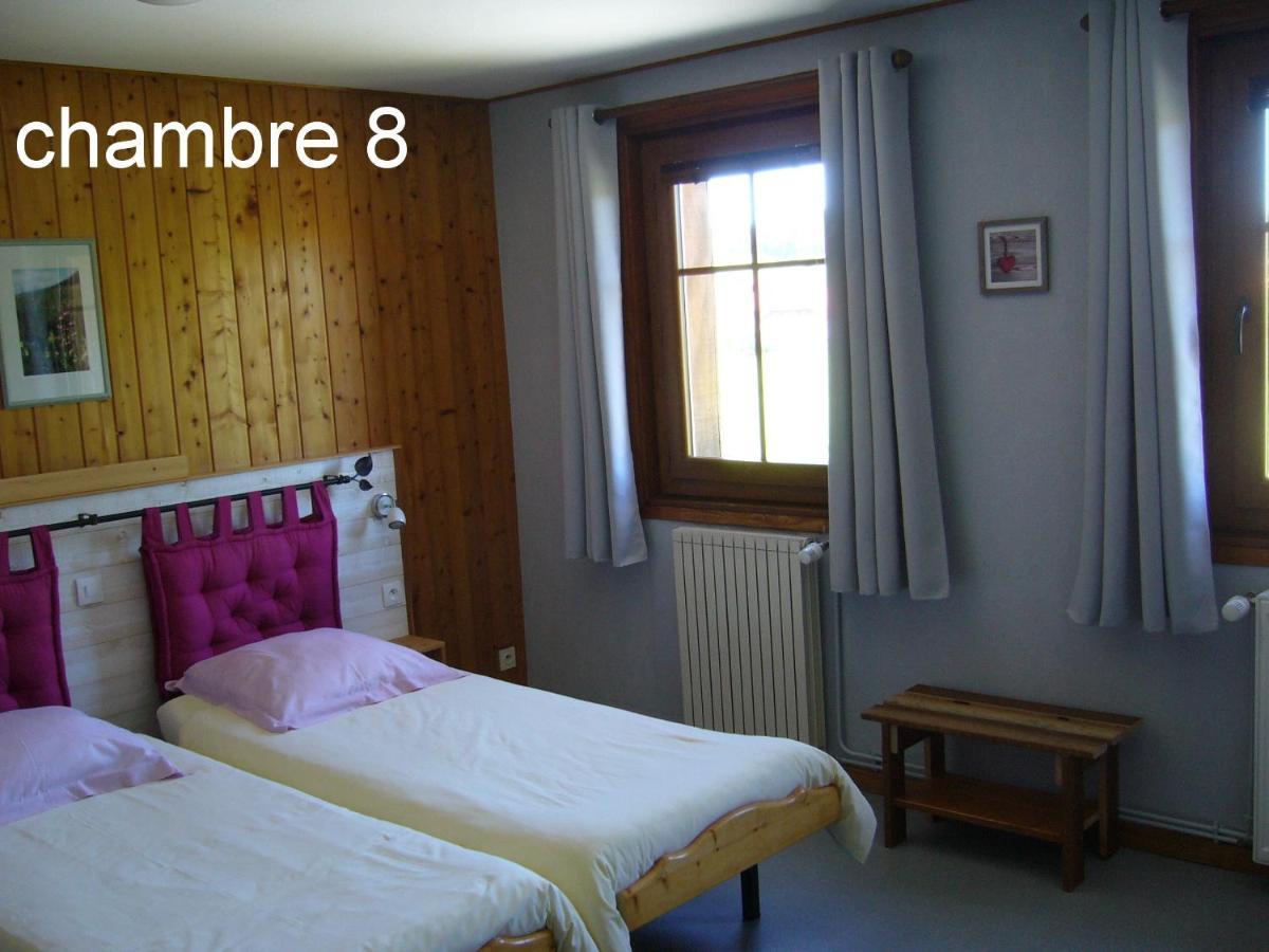 Hotel Auberge Du Grand Git La Chaux Neuve Bagian luar foto