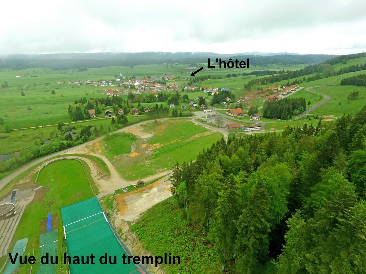 Hotel Auberge Du Grand Git La Chaux Neuve Bagian luar foto
