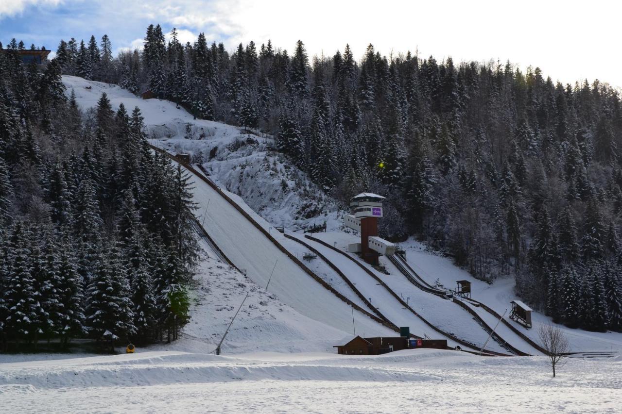 Hotel Auberge Du Grand Git La Chaux Neuve Bagian luar foto